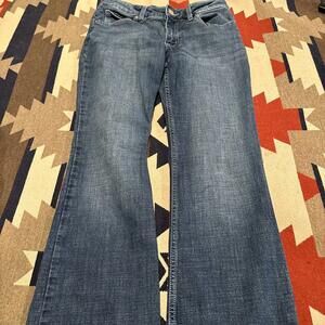 Wrangler Boot Cut Size 9x32 Style # 1009MWZDO Waist 30”